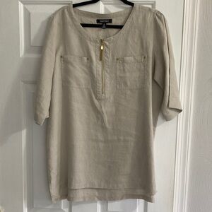 Ellen Tracy light tan  Zippered Blouse
